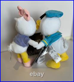 Loungefly DISNEY PARKS Donald Daisy Duck LOVE Backpack nuiMOs Aqua Ear Headband