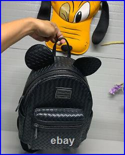 NWOT-Exclusive Collectible Disney Loungefly Black Woven Small BackpackAdorable